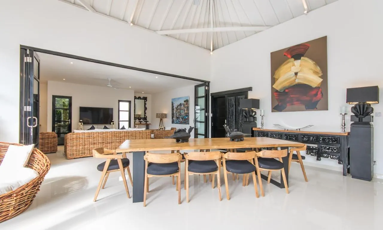 Villa Lora Seminyak